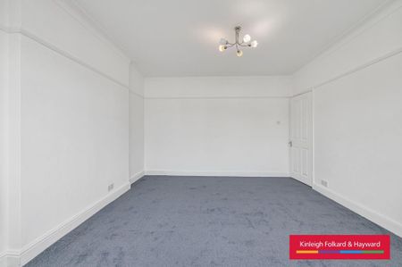 3 bedroom flat to rent - Photo 2