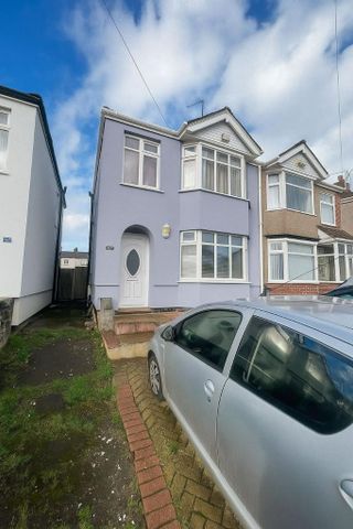 3 bedroom detached house to rent - Photo 4