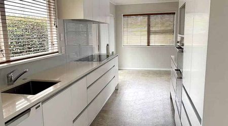 Green Bay, 3 bedrooms 67 La Rosa Street, Green Bay - Photo 4