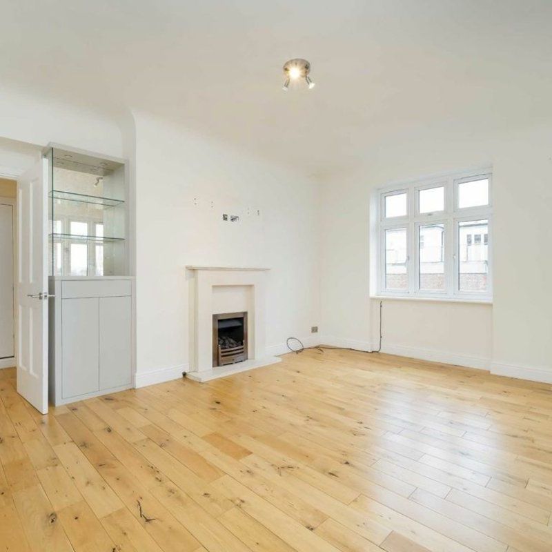 Hall Road, St John's Wood, NW8 - Photo 1