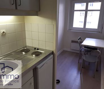 Location dans résidence étudiante appartement 1 pièce 23.63 m² à Lyon 7e Arrondissement (69007) Quai de rhone - Photo 2