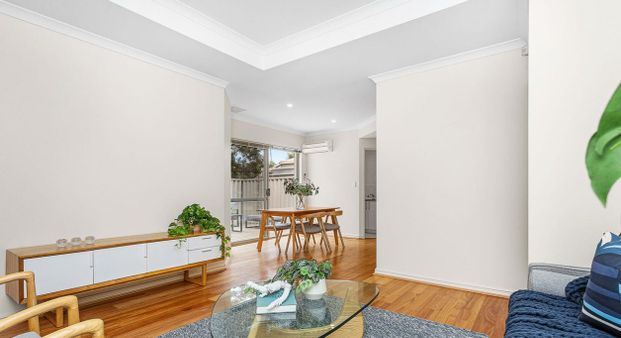 Modern Family Living on a Quiet Street in the Heart of Innaloo, Close to Public Transport and Karrinyup Shopping Centre - Photo 1