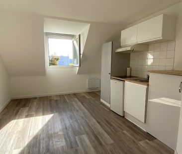 Location Appartement 1 pièce 14m² - Photo 4