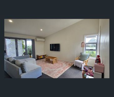 2 Bedroom unit in great location - Photo 1