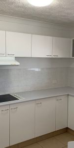 2/15 Jubilee Avenue - Photo 3