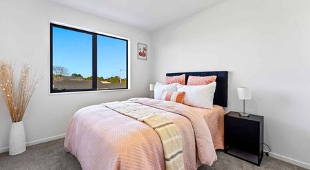 Modern Brand-New Townhouse – Prime Otahuhu Location - Photo 2
