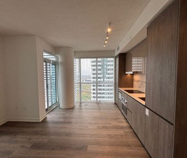 For Lease - 8 Interchange Way Unit# 2612, Vaughan, Ontario - Photo 6