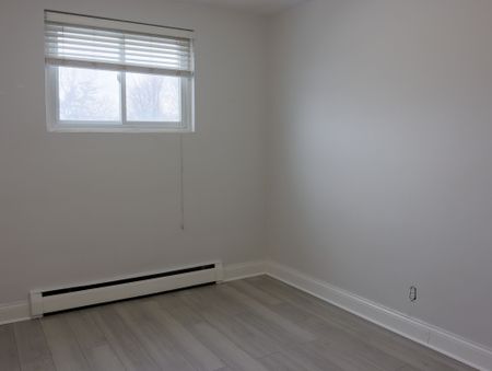For Lease - 242 D'arcy Street Unit# 8, Cobourg, Ontario - Photo 3
