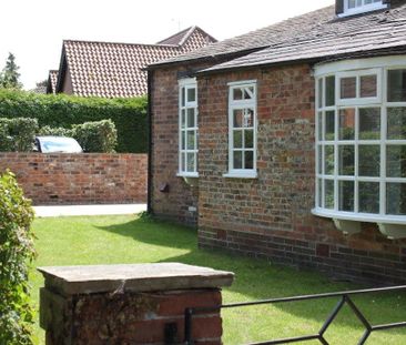 2 bedroom bungalow to rent - Photo 2