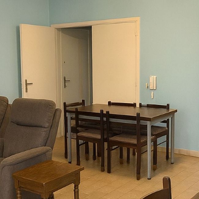 Appartement te huur in Deinze voor € 700 met 2 slaapkamers - Foto 1