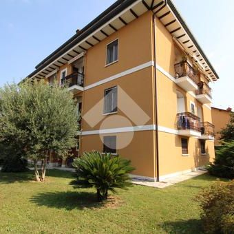 Trilocale in affitto - Photo 2