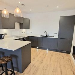 Queensbridge Drive, CT11 9TU, Ramsgate - Photo 2