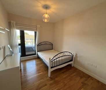 Staines Road West, Sunbury-on-Thames, Surrey, TW16 - Photo 5