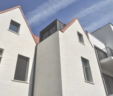 Elegant duplex appartement midden in de stad Gent. - Photo 2