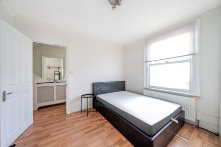 Sangley Road, London, SE6 - Photo 4