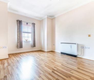 2 bedroom Flat To Let - Photo 6