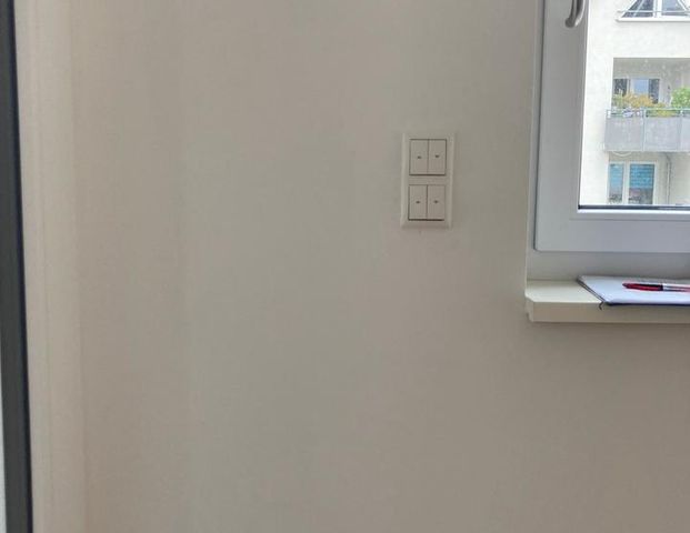 schicke 1 ZKB Wohnung mit Balkon, Desingfussboden, Fußbodenheizung- Senioren willkommen! - Foto 1