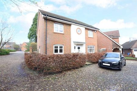 Chineham Close, Fleet, Hampshire, GU51 - Photo 3