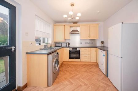 5 Richmond Court, Holywood, BT18 9TD - Photo 2