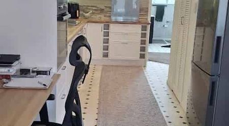 MOVE IN BEFORE CHRISTMAS. - Photo 4