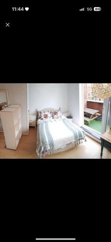 4 bedroom flat to rent - Photo 3