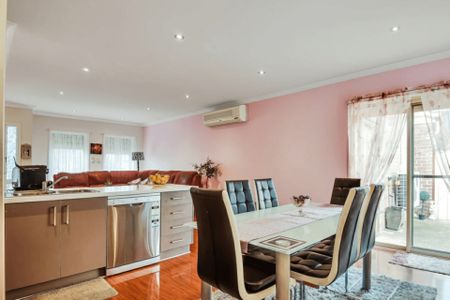 9 Lazor Street, Truganina VIC, Belconnen - Photo 3