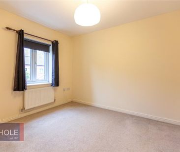 3 bedroom semi-detached house to rent - Photo 5
