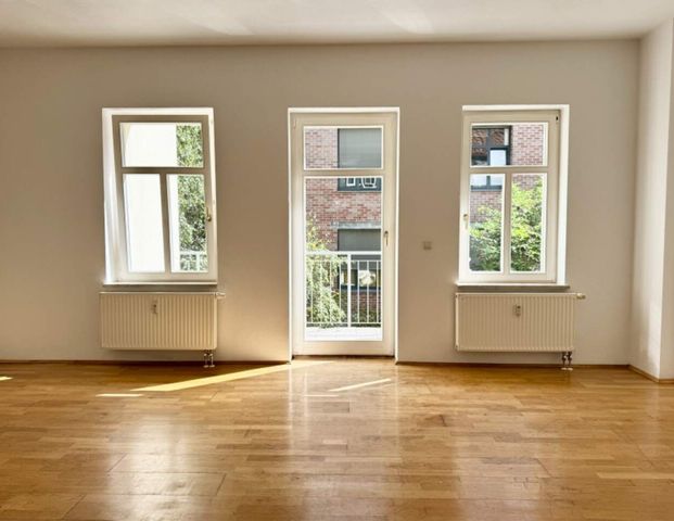 +2 Balkone, 2 Zimmer – Ihr neues Zuhause am Waldschlösschen+ - Foto 1