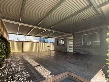 1/16 Arcadia Road, 2162, Chester Hill Nsw - Photo 3