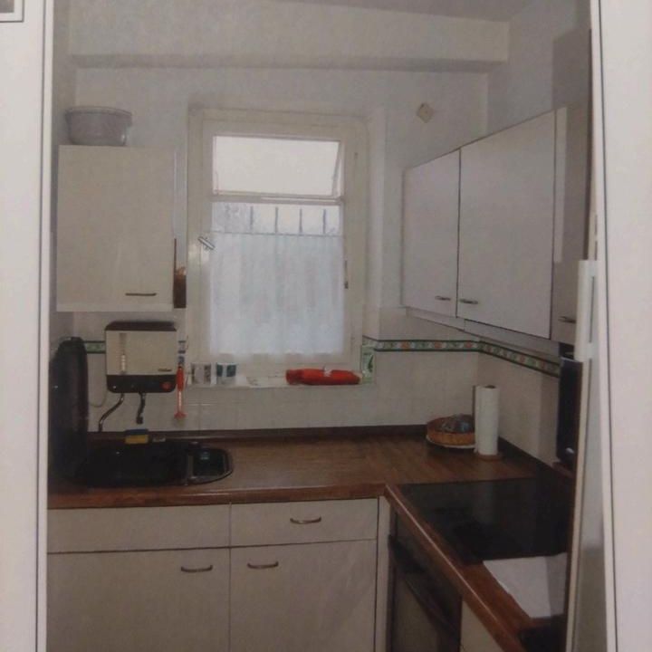 4 Zimmerwohnung in Mehrfamilienhaus - Photo 1