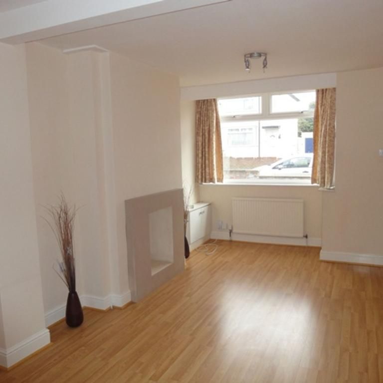 2 bedroom semi-detached house to rent - Photo 1