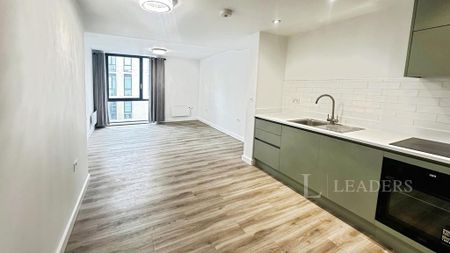 2 bedroom flat to rent - Photo 3