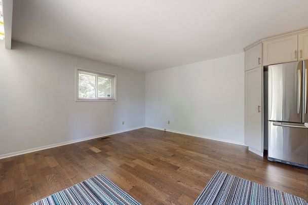 For Lease - 252 Elgin Mills Road Unit# Unit B, Richmond Hill, Ontario - Photo 1