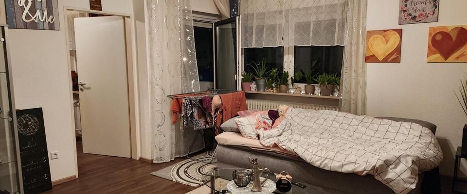 EIN-ZIMMER-WOHNUNG ZU VERMIETEN - Foto 1
