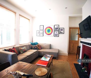 3 bedroom maisonette to rent - Photo 2