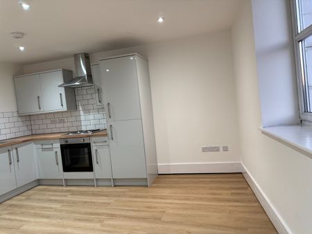 1 Bed Flat, Two Mile Hill Road, BS15 - Photo 4