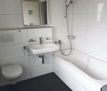 NEU zu vermieten in Olten! - Photo 3