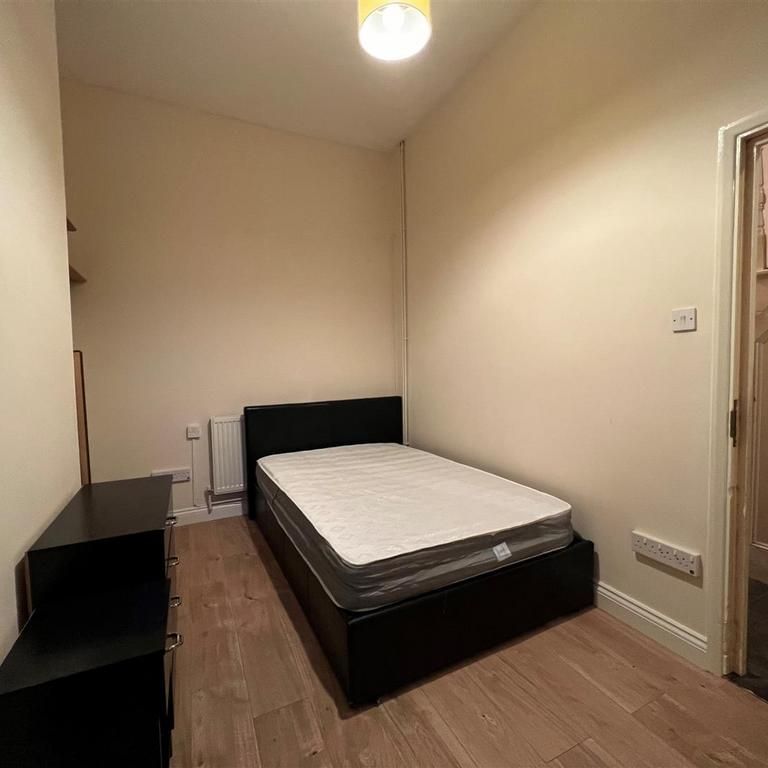 5 bedroom house share to rent - Photo 1