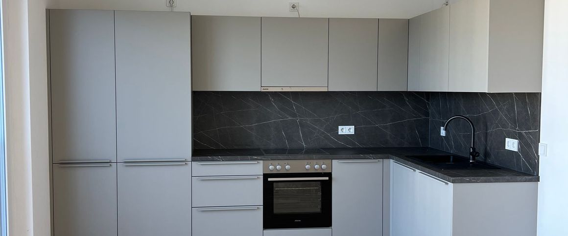 Geräumige 4-Zimmerwohnung mit Balkon und Dachterrasse im Neubauprojekt Bahrenfelder Carré in Altona! - Foto 1