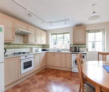 2 bedroom terraced house to rent - Photo 5