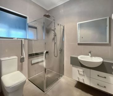 39 Hawthorn Grove, Wendouree - Photo 6