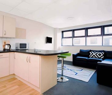 Silver Studio - Photo 2