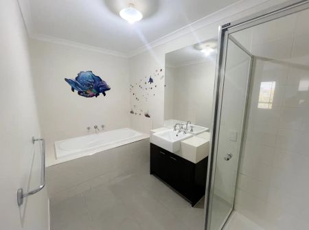 “Style, Comfort and Convenience” - Photo 2