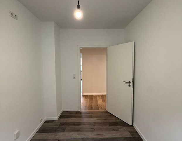 Komplett renoviert! 3-Zimmer-Wohnung in Wuppertal-Elberfeld (Nordstadt) - Foto 1