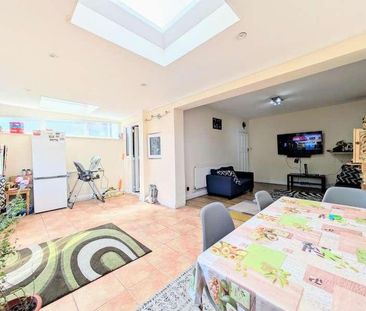 Wykeham Road, Harrow, HA3 - Photo 1