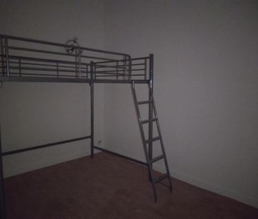Location Appartement 1 pièce 17m² BORDEAUX 33000 - Photo 2