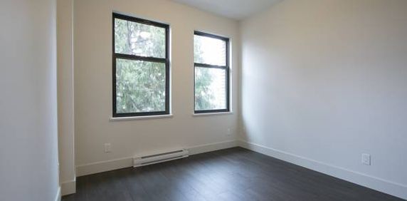 2 Bedroom in the Wenonah Apartment - Photo 2