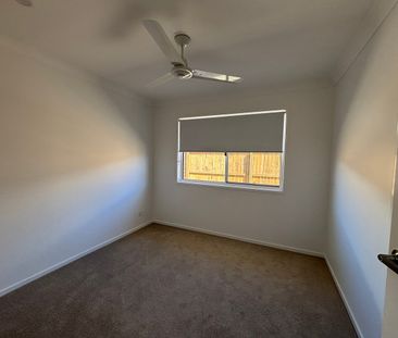 Your 2 bedroom nest in Deception Bay - Photo 5