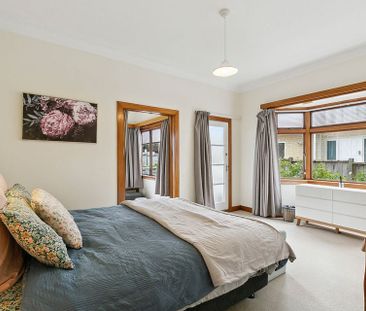 Fully furnished, warm 2 bedroom home - Photo 3