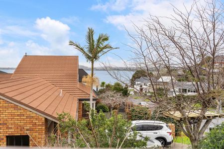 Space with MacLeans College Zone,4 bedrooms, 3 ... - Photo 5